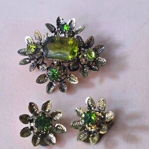 Vintage Austria Peridot Green Rhinestone Floral Brooch and Clip On Earrings Set